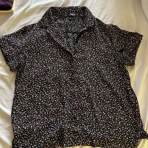 Banana Republic women’s button down top